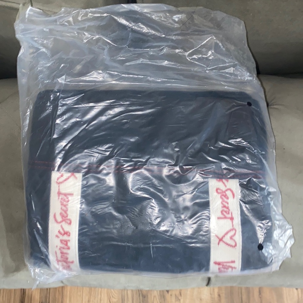 New Victoria secret tote